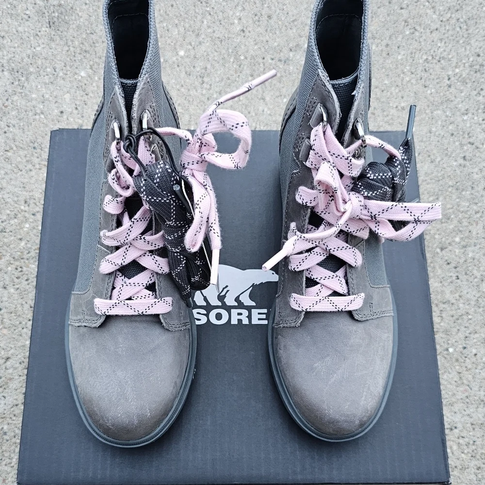 Sorel Evie Ankle lace Waterproof boots women's size 9